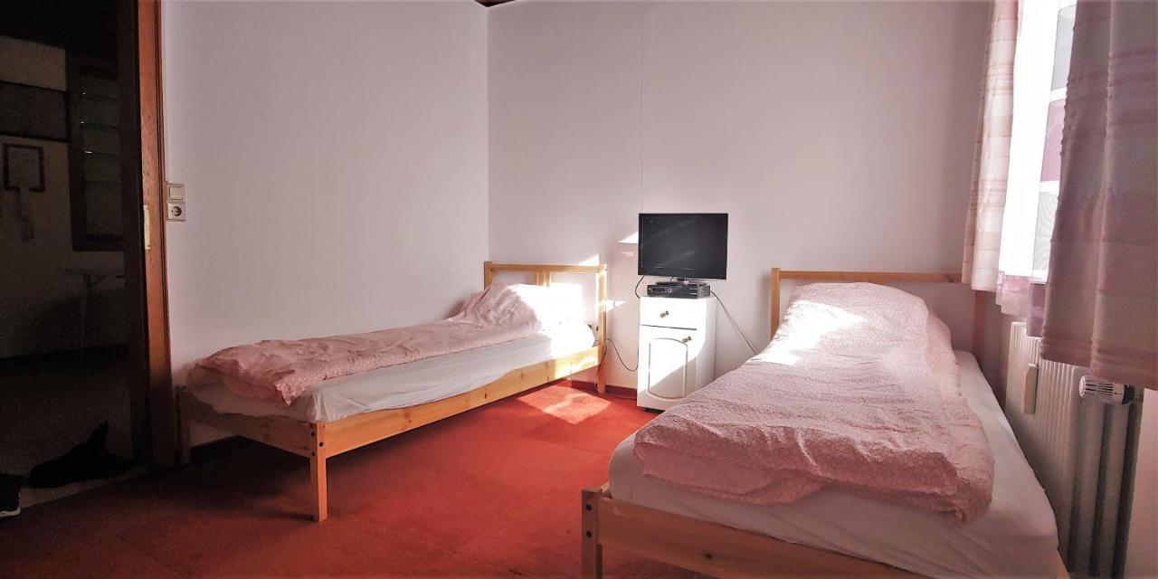 Grosse Wohnung Im Odenwald 1 Schonau  Buitenkant foto